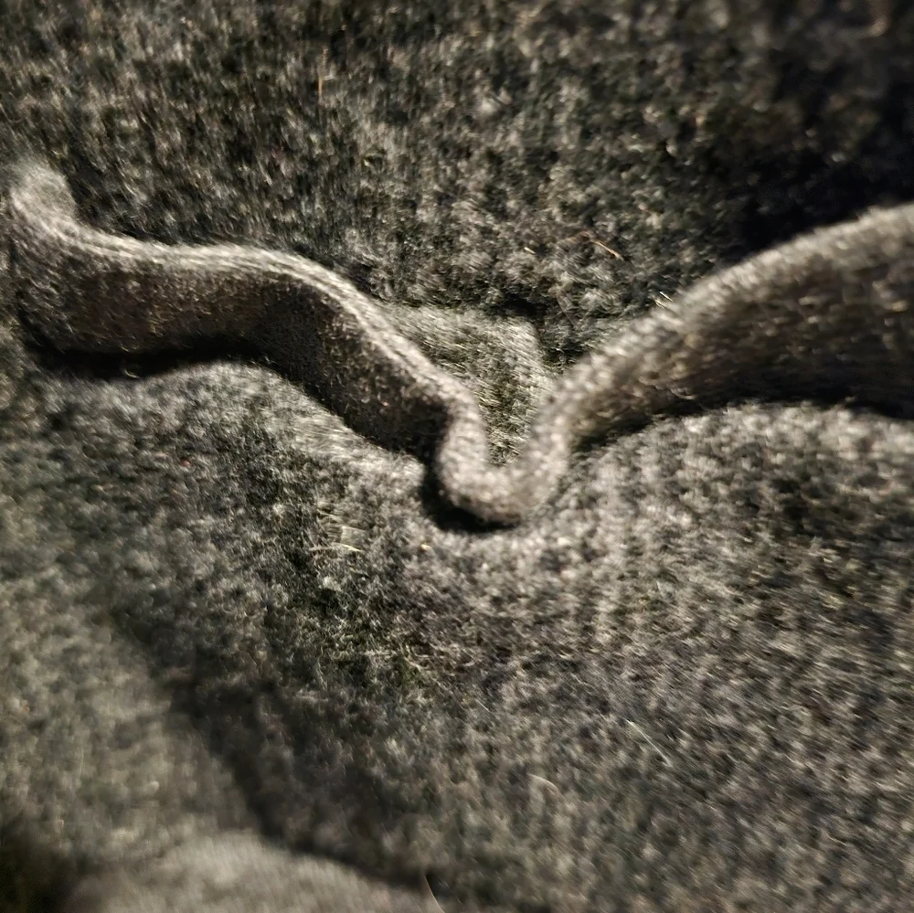 Men's Banana Republic Merino Wool Gray Sweater Shrunk to a Medium NOT XXL